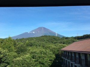 合宿場から望む富士山